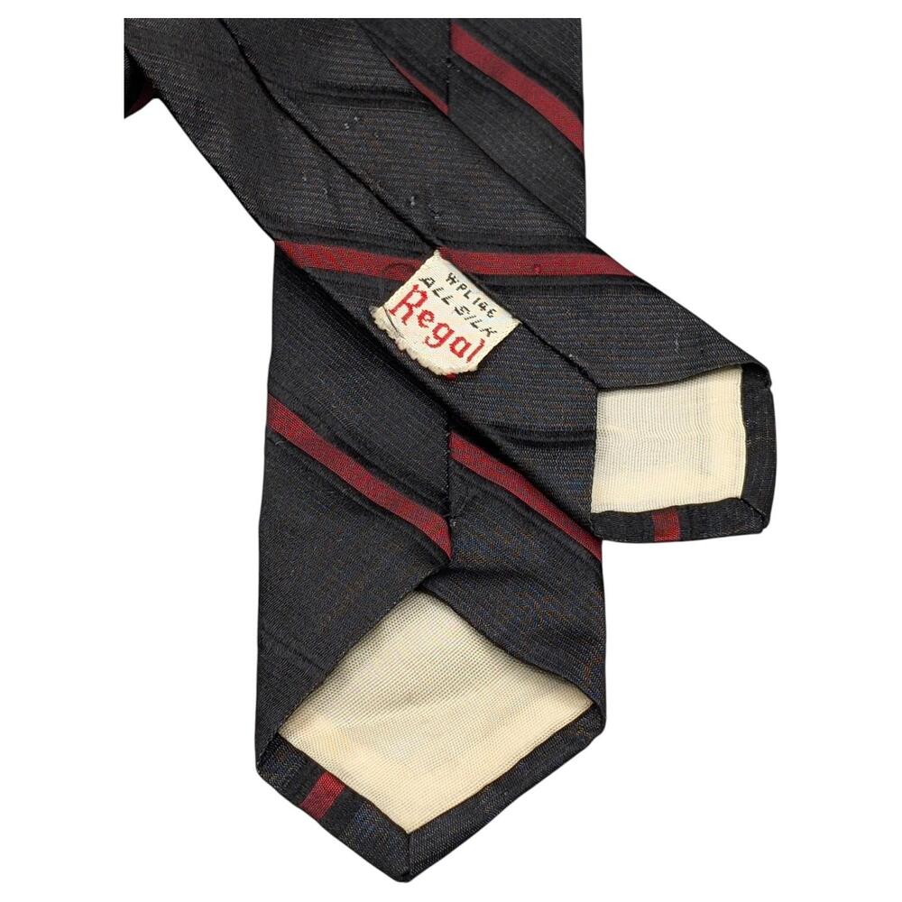 Regal Ribbon Tie Black Red Diagonal Stripe Necktie Skinny Formal 50s 60s 51 1.75 - Picture 4 of 7
